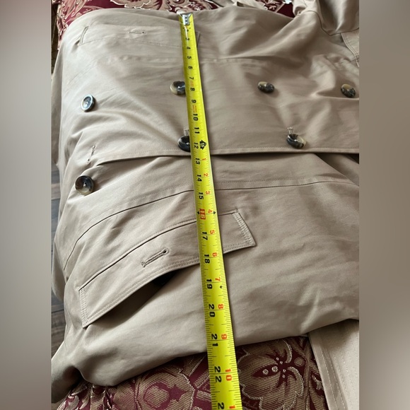 London Fog rain coat - Picture 10 of 14